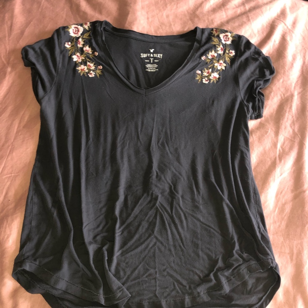 Tee shirt